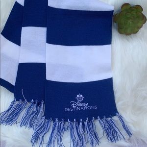 Disney Destinations striped scarf